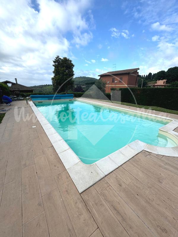 Villa Viviana con Piscina "UnaNotteaCasaMia"