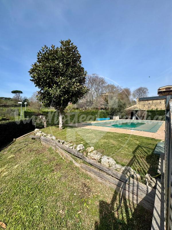 Villa Viviana con Piscina "UnaNotteaCasaMia"