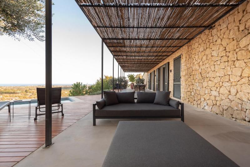Villa Vogue Retreat - IsulaTravel