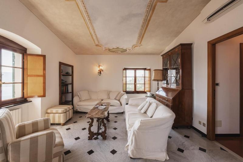 Villa with Pool - Unique Sea View - Free Parking