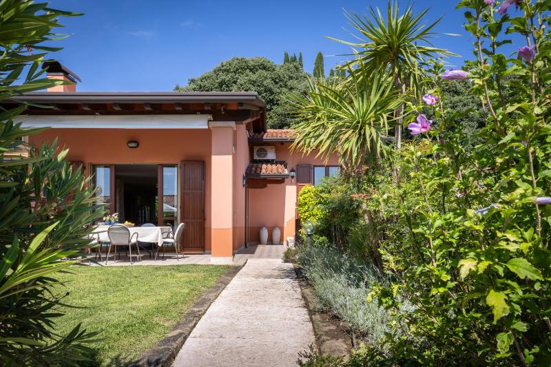 Villa with Private Pool and Garden