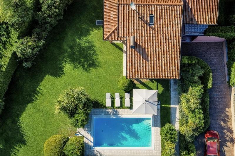 Villa with Private Pool and Garden