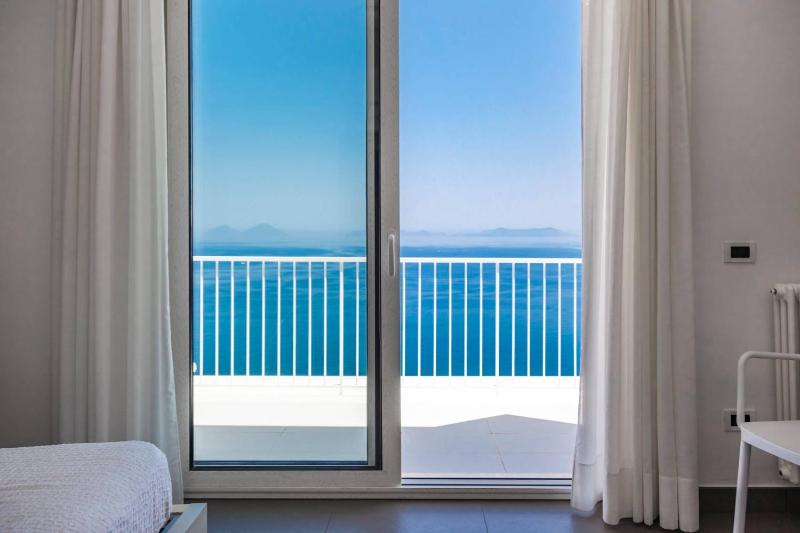 Villas d'Orlando - with private pool and sea view