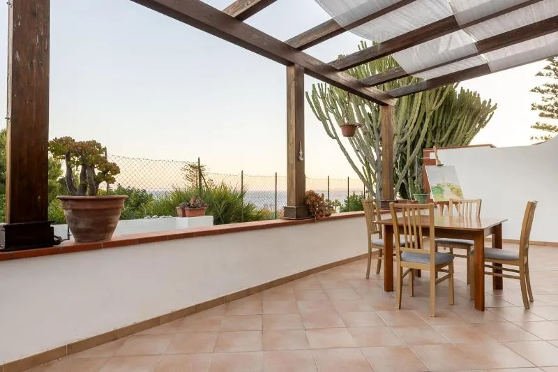 Villa Izabela con vista sul mare