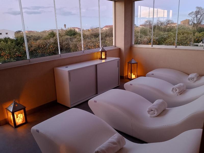 Ville dell'Eden con 9 camere da letto in 6 unità abitative