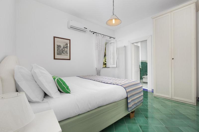 YourHome - Villa Claudette private pool sea view