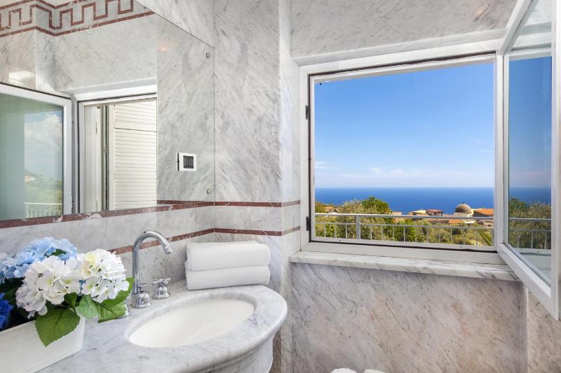 YourHome - Villa Claudette private pool sea view