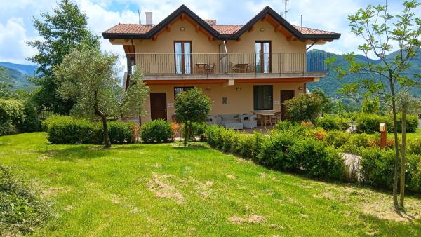 Agriturismo il Tuccanese di Russo Gerardo - agriturismo con piscina in Campania Agriturismo il Tuccanese di Russo Gerardo - agriturismo con piscina in Campania