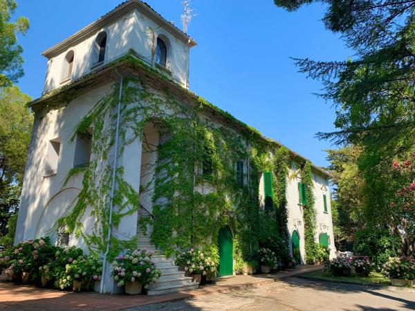 Aurora Holiday House - villa con piscina privata in Abruzzo Aurora Holiday House - villa con piscina privata in Abruzzo