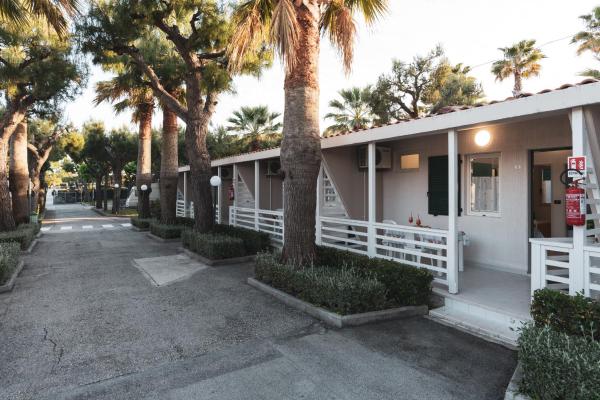 Bungalow - Camping Villaggio Calypso - camping con piscina in Marche