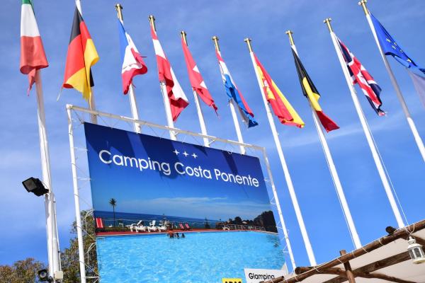 Camping Costa Ponente - camping con piscina in Sicilia
