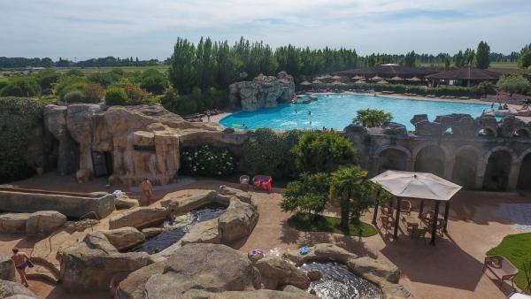 Camping Village Tahiti - camping con piscina in Emilia-Romagna