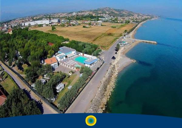Club del Sole Roseto degli Abruzzi Easy Camping Village - camping con piscina in Abruzzo Club del Sole Roseto degli Abruzzi Easy Camping Village - camping con piscina in Abruzzo