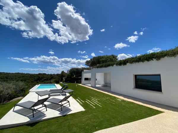 Domo La Vela - villa con piscina privata​ in Sardegna