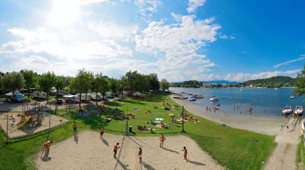 Lido Verbano Camping Village - camping con piscina in Piemonte