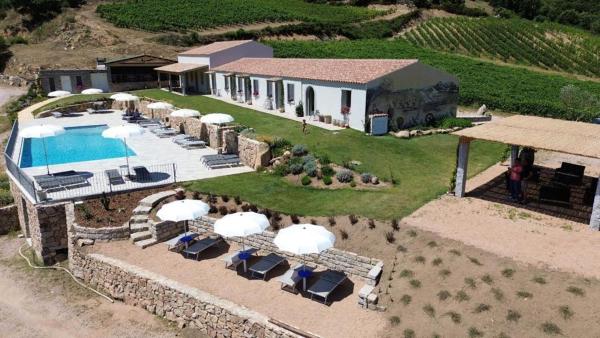 Tenuta Paltusa - agriturismo con piscina in Sardegna