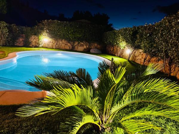 Villa Nadia con piscina privata Budoni - villa con piscina privata​ in Sardegna