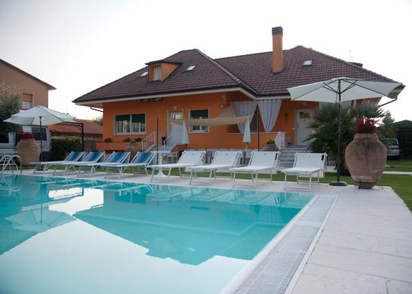 Villa Orange - villa con piscina privata​ in Veneto